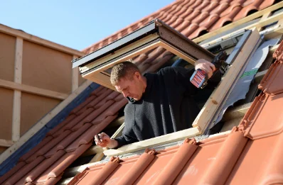 Pose de fenêtres de toit Velux à Charpey